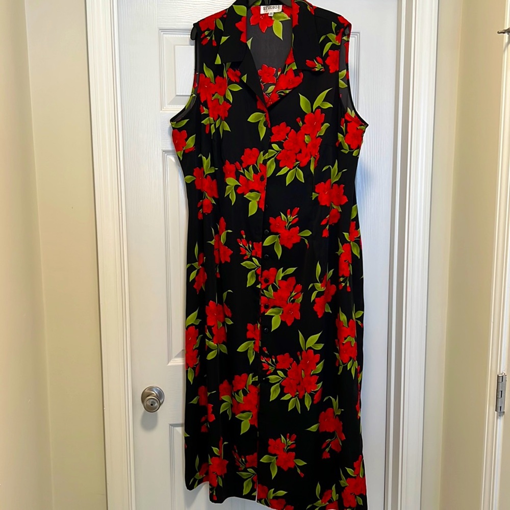 Vintage Plus-Size Floral Print Maxi Dress